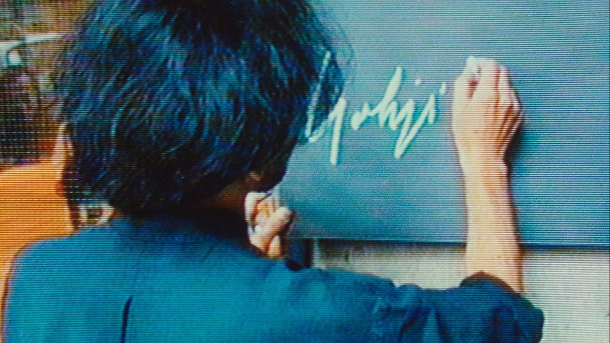 Aufzeichnungen zu Kleidern und Städten - Film-Still