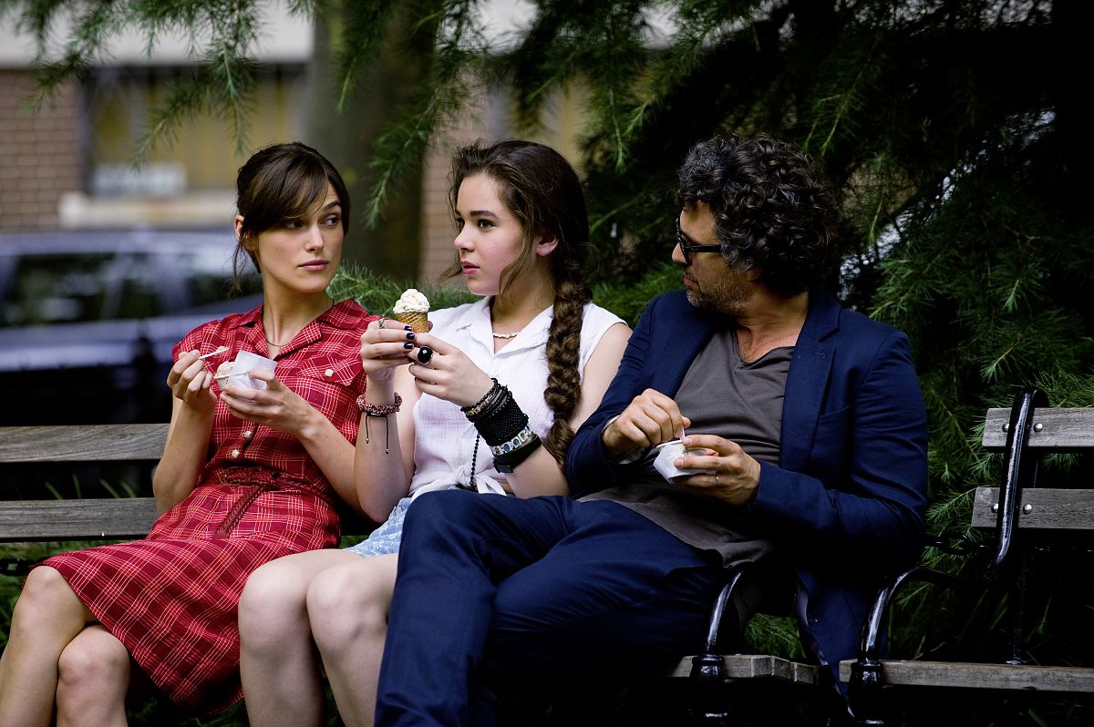 Can A Song Save Your Life? - Film-Still