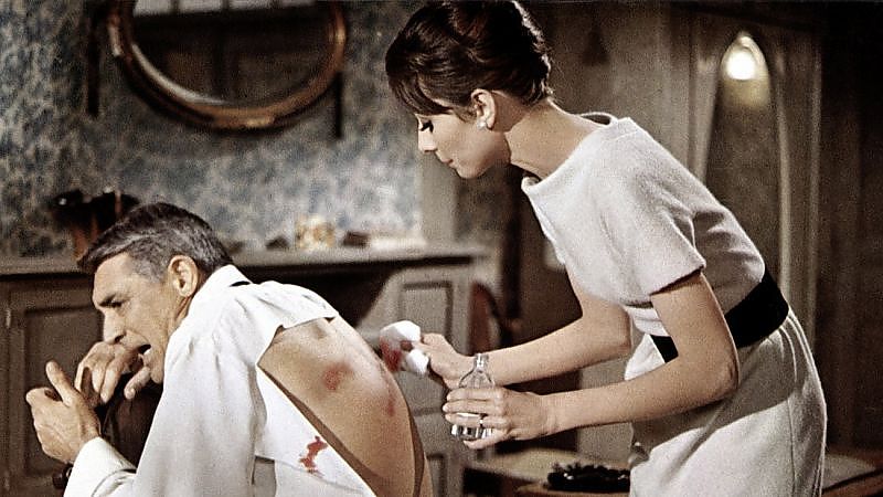 Charade - Film-Still