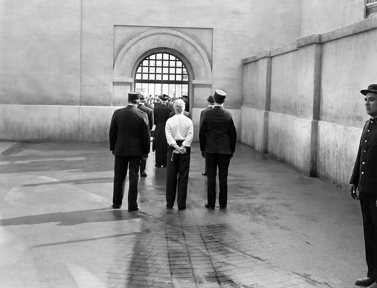 Charlie Chaplin - Monsieur Verdoux - Der Frauenmörder von Paris - Film-Still