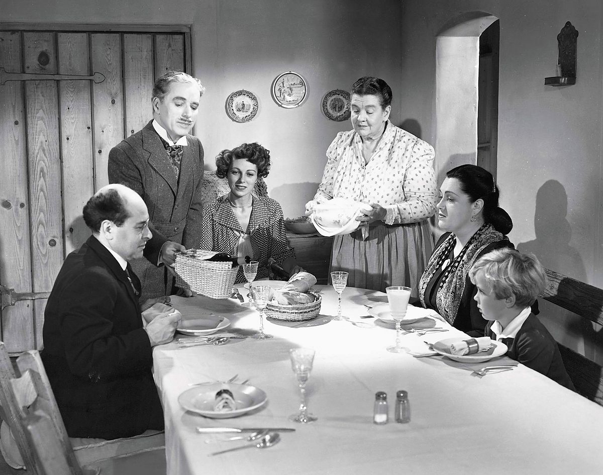 Charlie Chaplin - Monsieur Verdoux - Der Frauenmörder von Paris - Film-Still