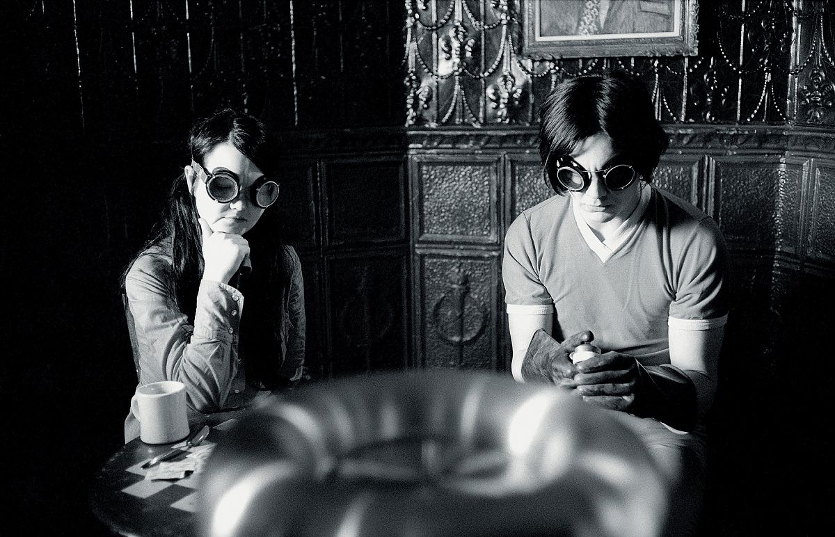 Coffee and Cigarettes - Film-Still