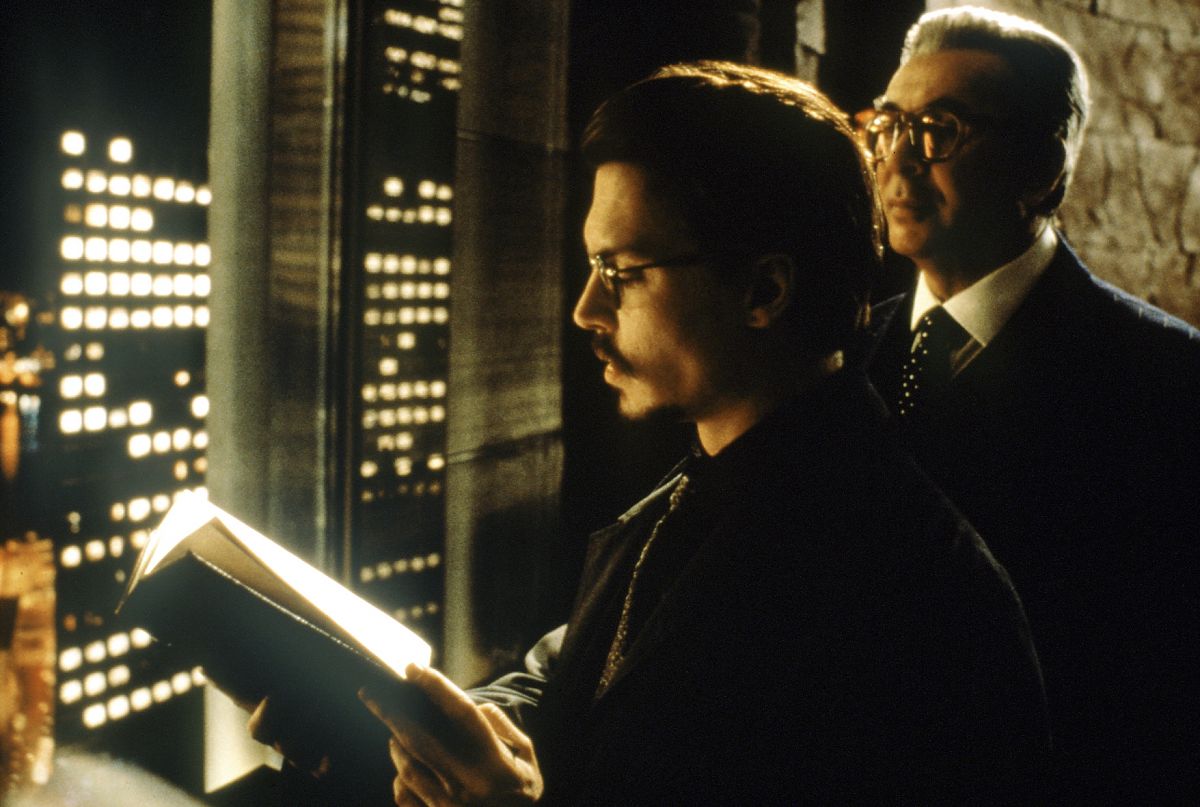 Die neun Pforten - Film-Still