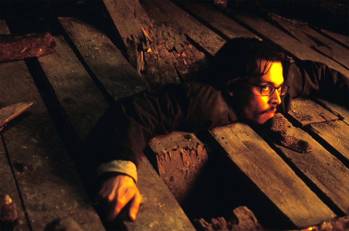 Die neun Pforten - Film-Still