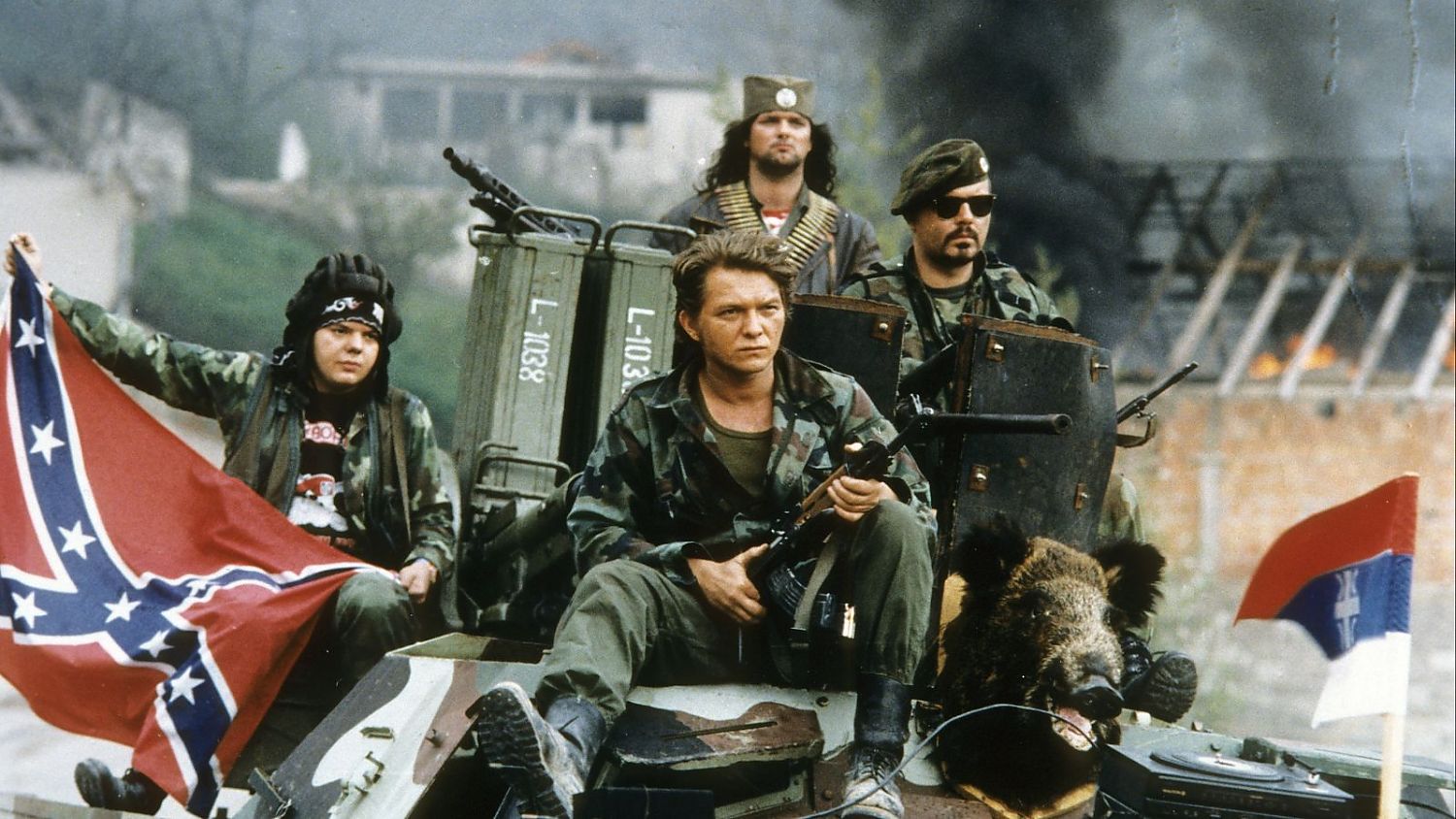 Bild zu Dörfer in Flammen