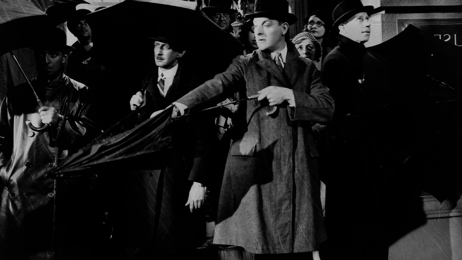 Bild zu Alfred Hitchcock: Endlich sind wir reich