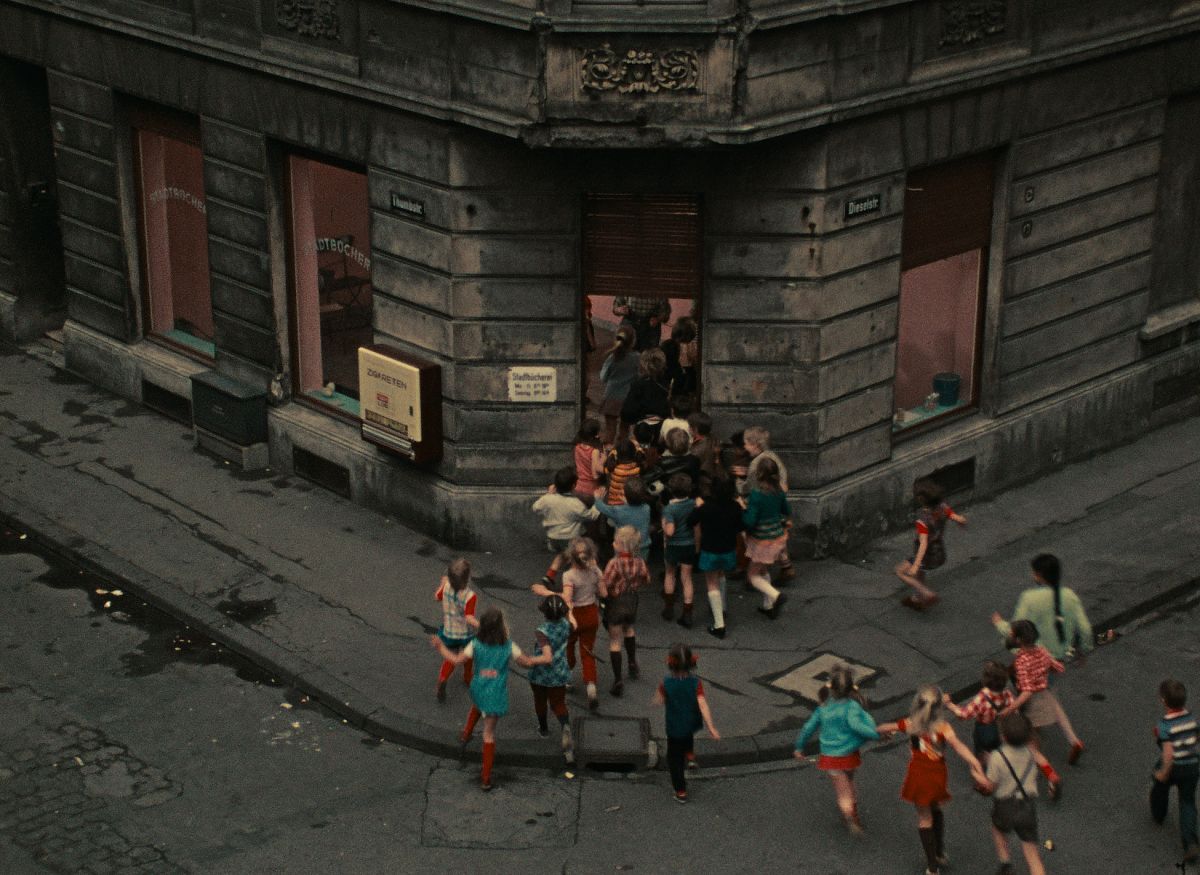 Fassbinders Acht Stunden sind kein Tag - Film-Still