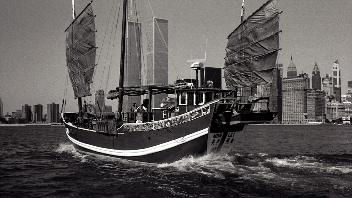 Nicks Film Lightning Over Water - Film-Still