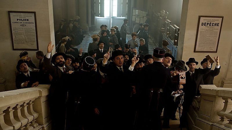 Paris Police 1900 Staffel 1 - Film-Still