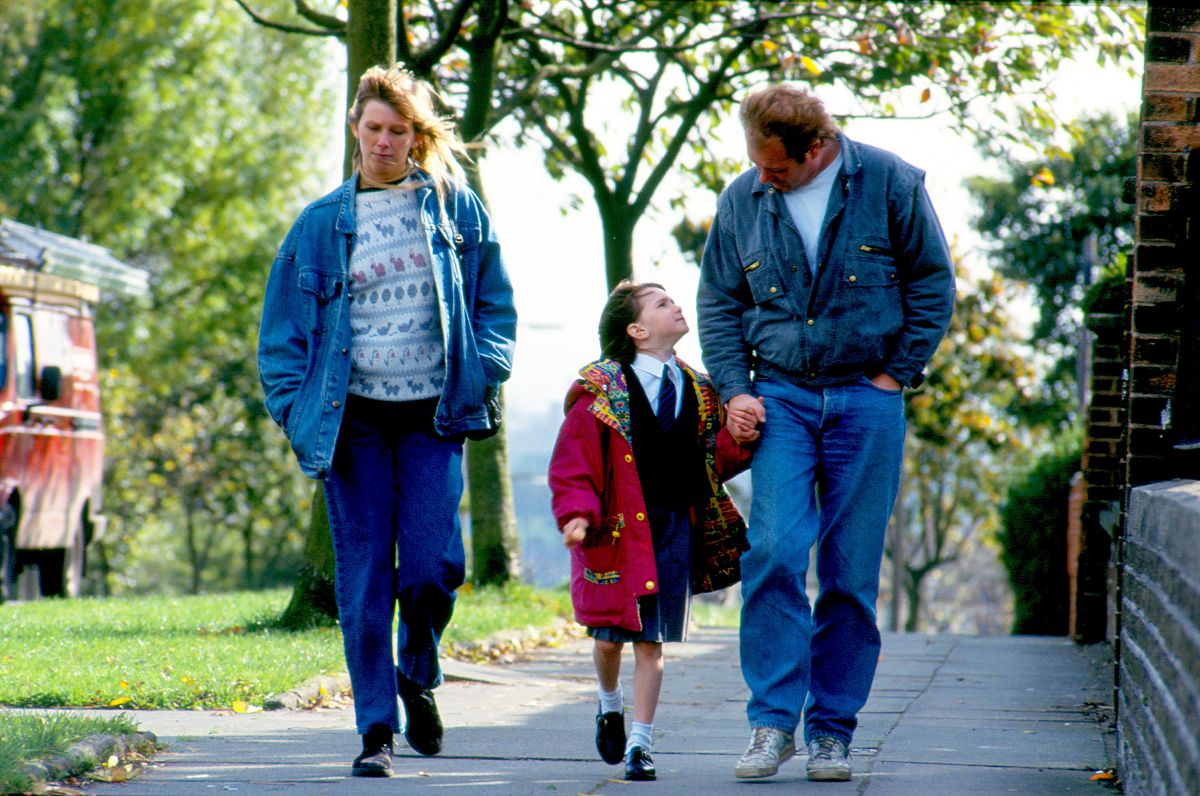 Raining Stones - Film-Still