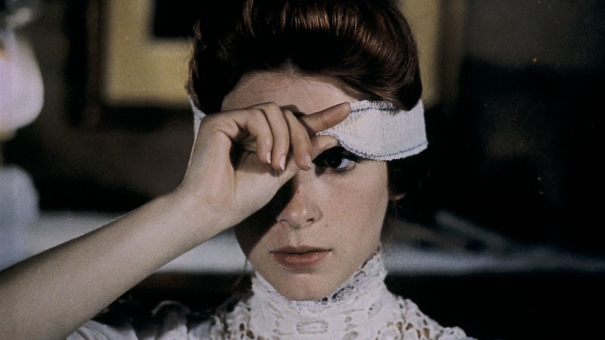 Zwei Mädchen aus Wales und die Liebe zum Kontinent - Film-Still